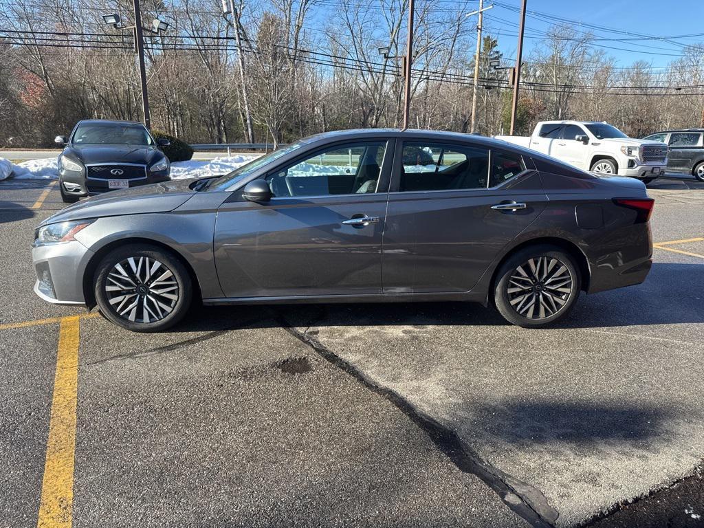 used 2024 Nissan Altima car, priced at $17,700