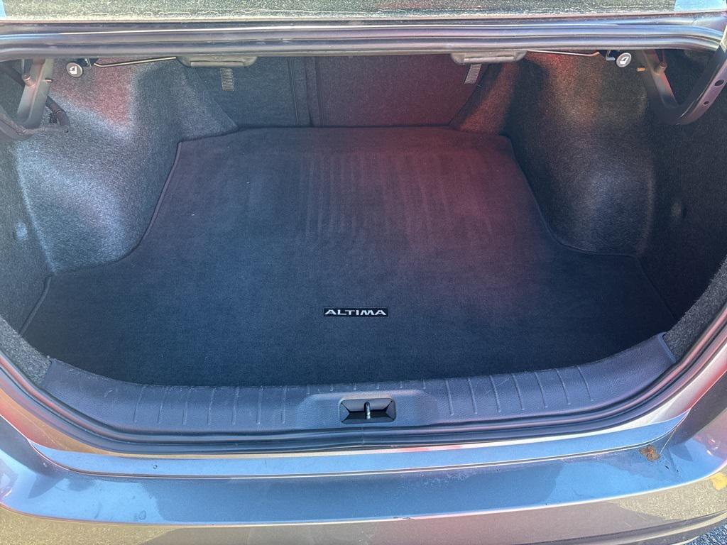 used 2024 Nissan Altima car, priced at $17,700