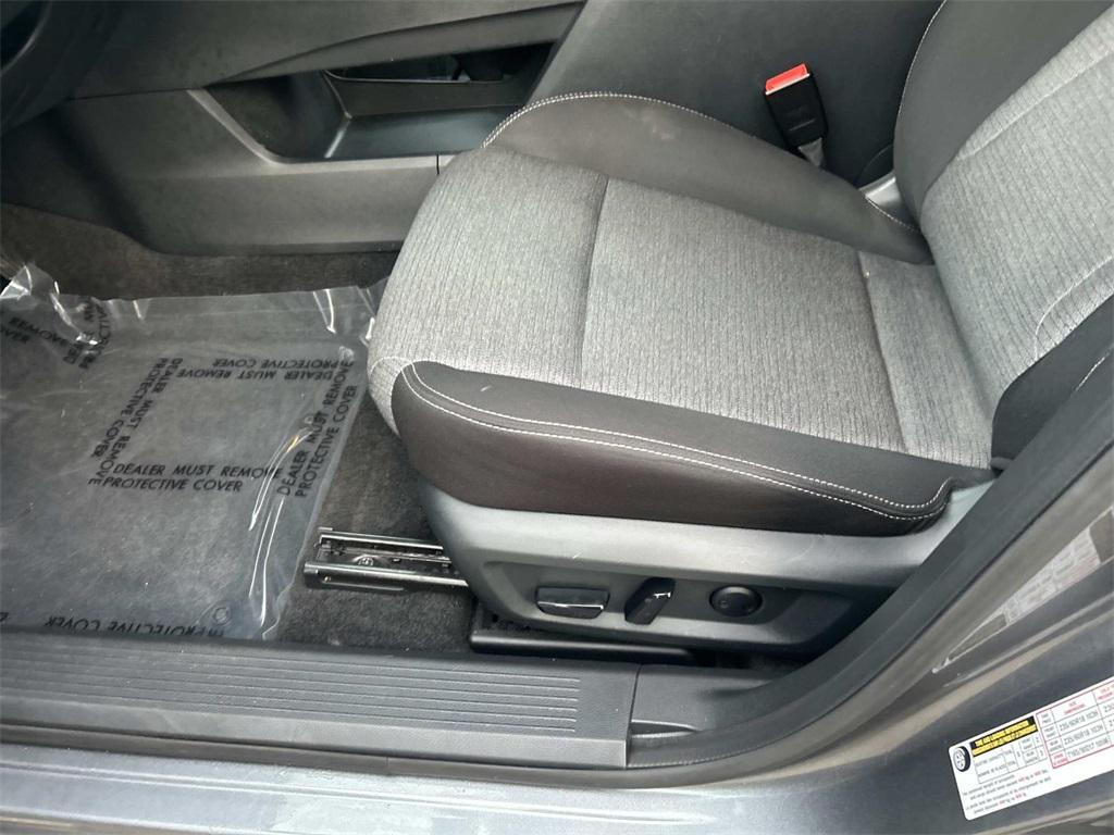 used 2022 Nissan Rogue car, priced at $18,990