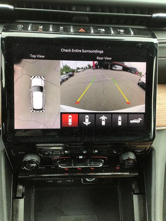 used 2023 Jeep Grand Cherokee car, priced at $40,795