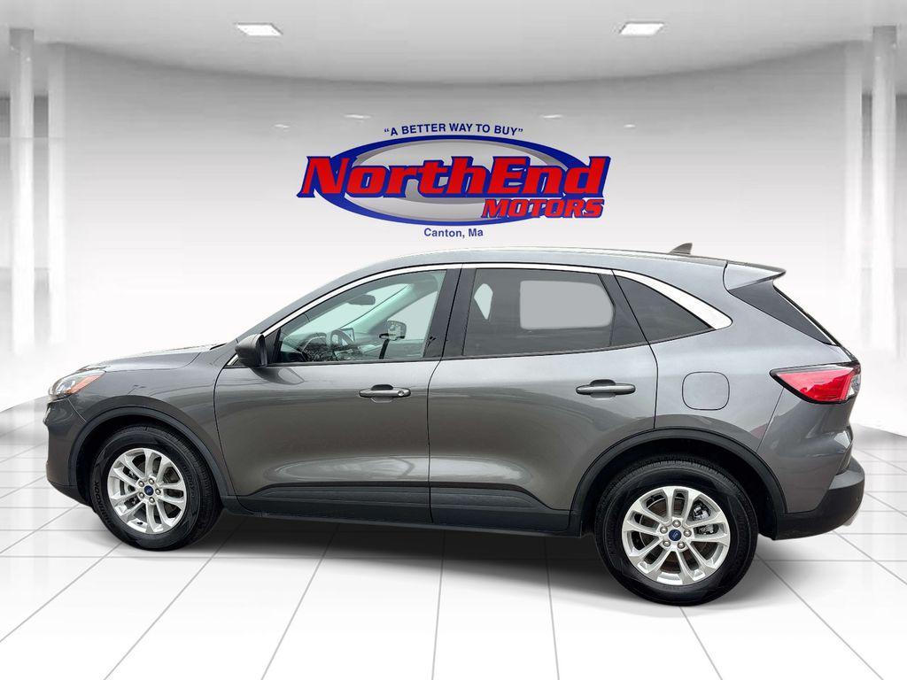 used 2022 Ford Escape car, priced at $18,394