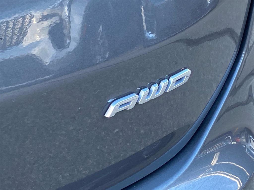 used 2023 Ford Edge car, priced at $18,999