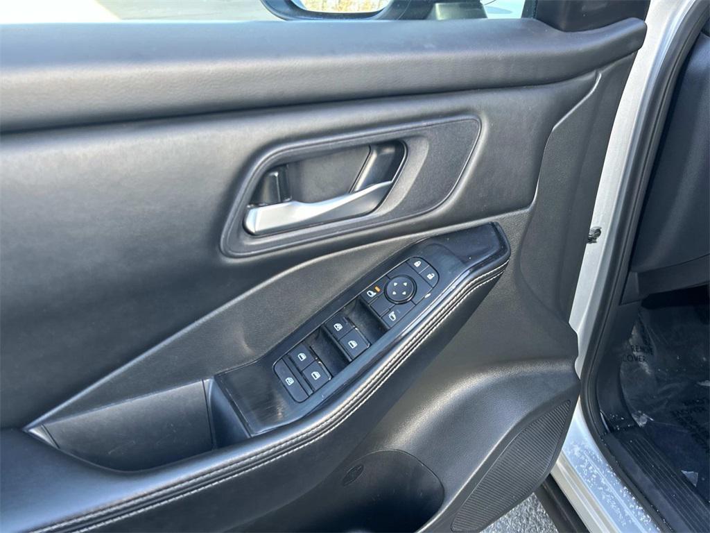 used 2024 Nissan Rogue car, priced at $21,500