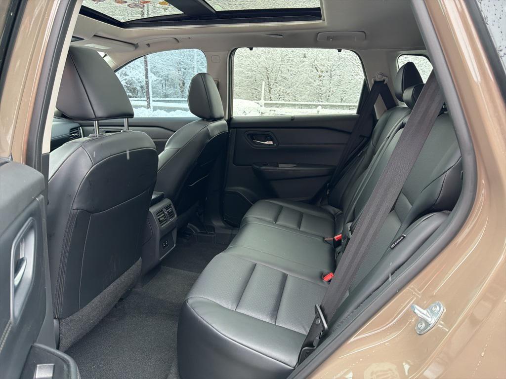 used 2024 Nissan Rogue car, priced at $18,990