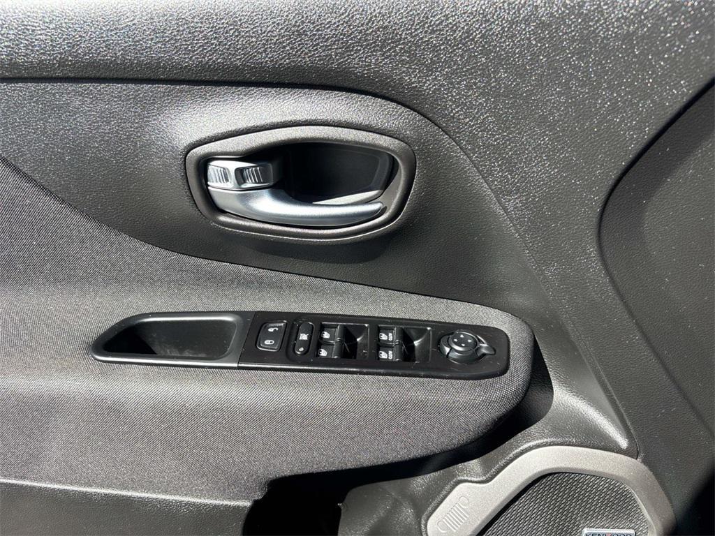 used 2021 Jeep Renegade car, priced at $18,500