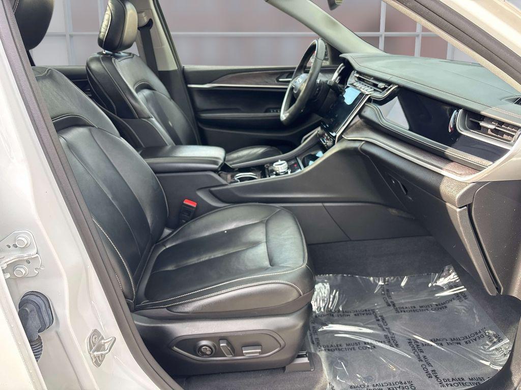 used 2022 Jeep Grand Cherokee 4xe car, priced at $27,395
