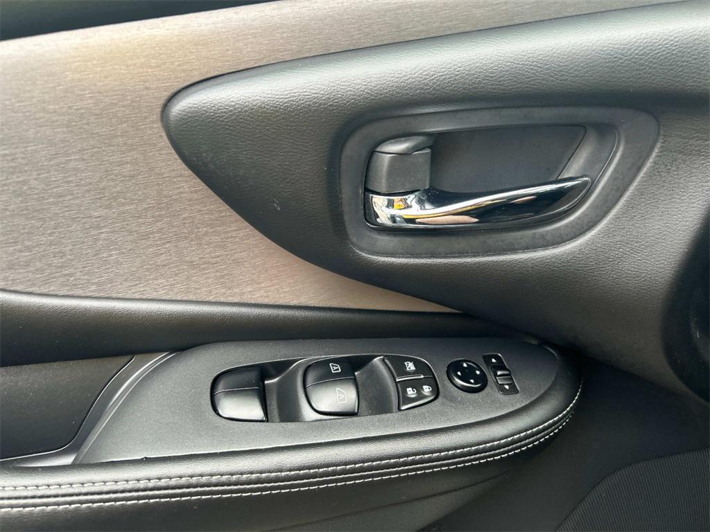 used 2024 Nissan Murano car, priced at $25,990