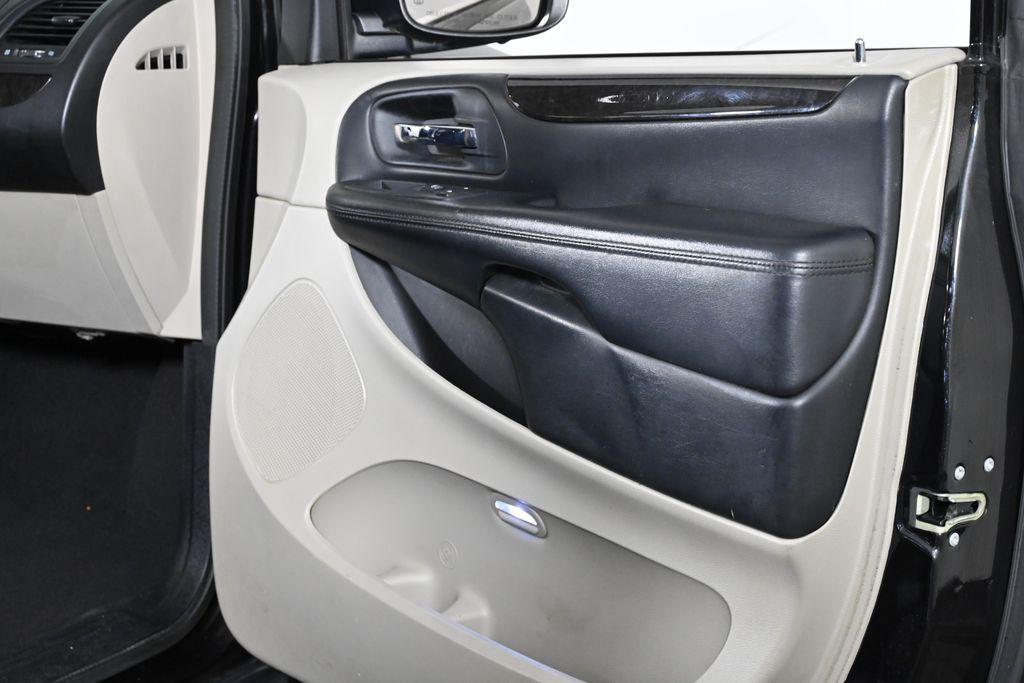 used 2016 Dodge Grand Caravan car, priced at $5,000