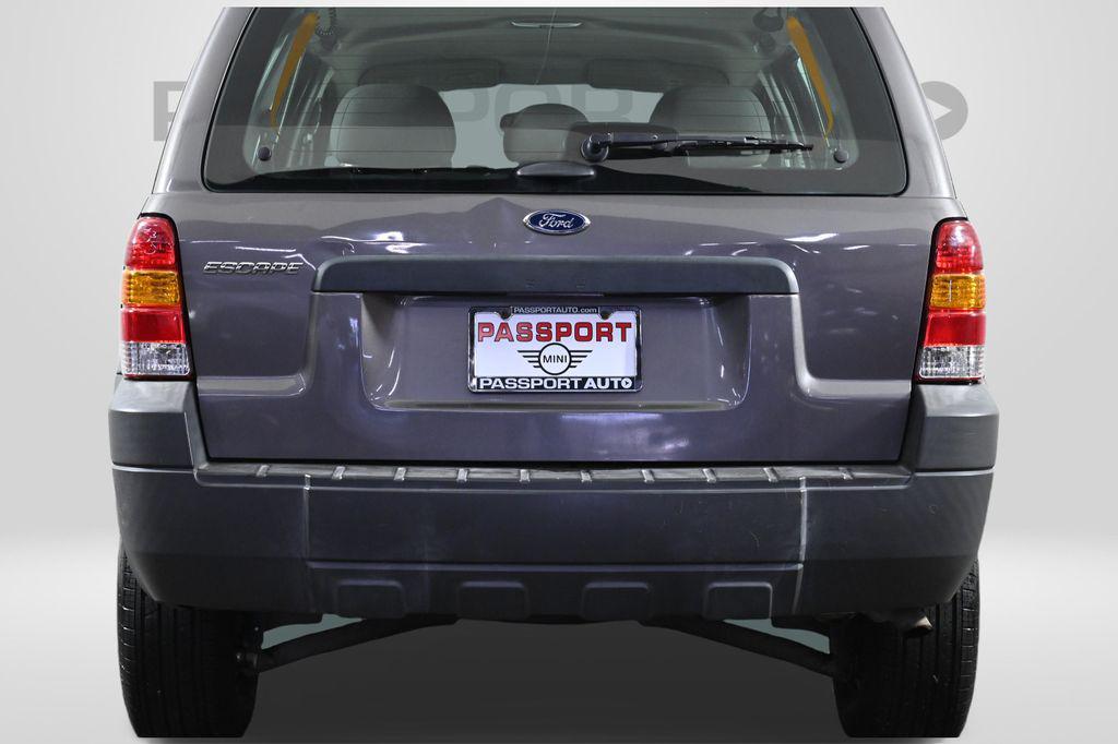 used 2006 Ford Escape car, priced at $4,500