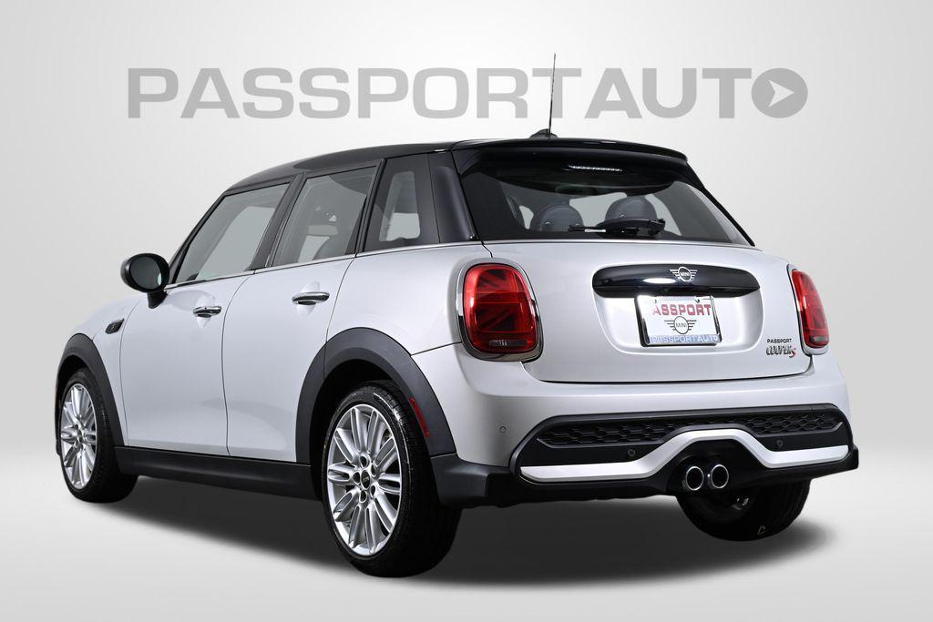 used 2023 MINI Hardtop car, priced at $24,500