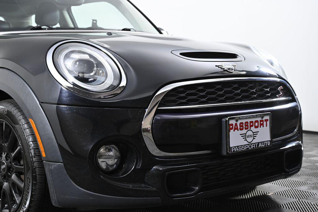 used 2019 MINI Hardtop car, priced at $17,000