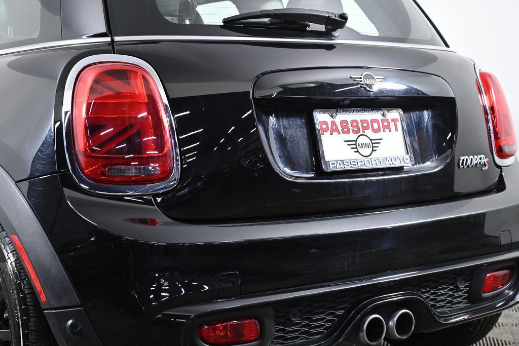 used 2019 MINI Hardtop car, priced at $17,000