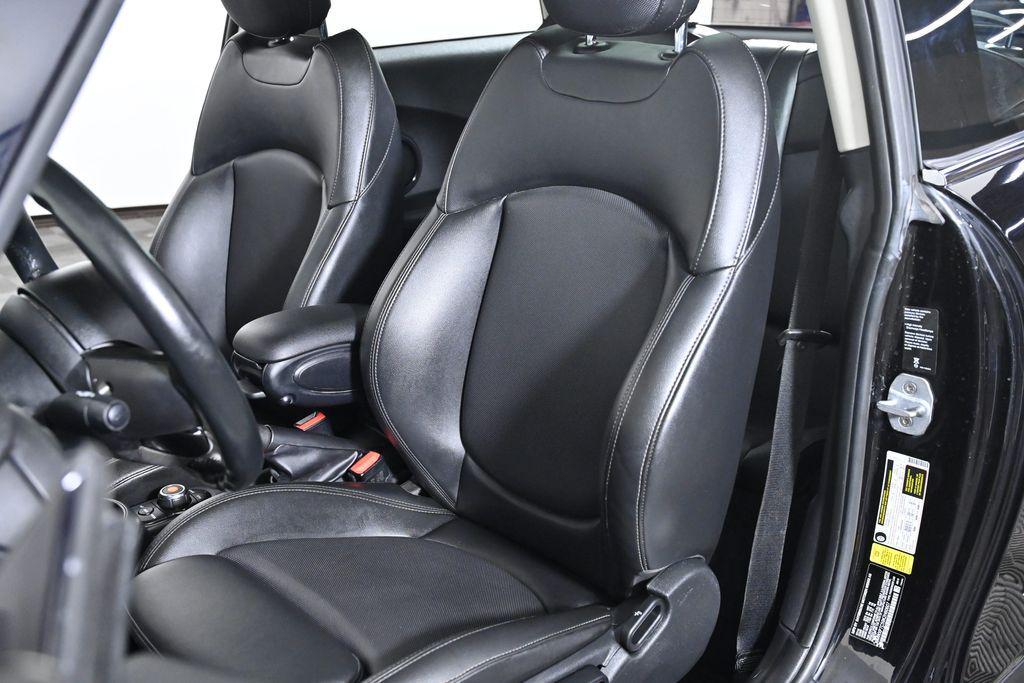 used 2019 MINI Hardtop car, priced at $17,000