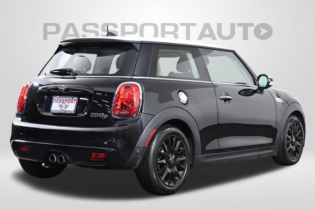 used 2019 MINI Hardtop car, priced at $17,000