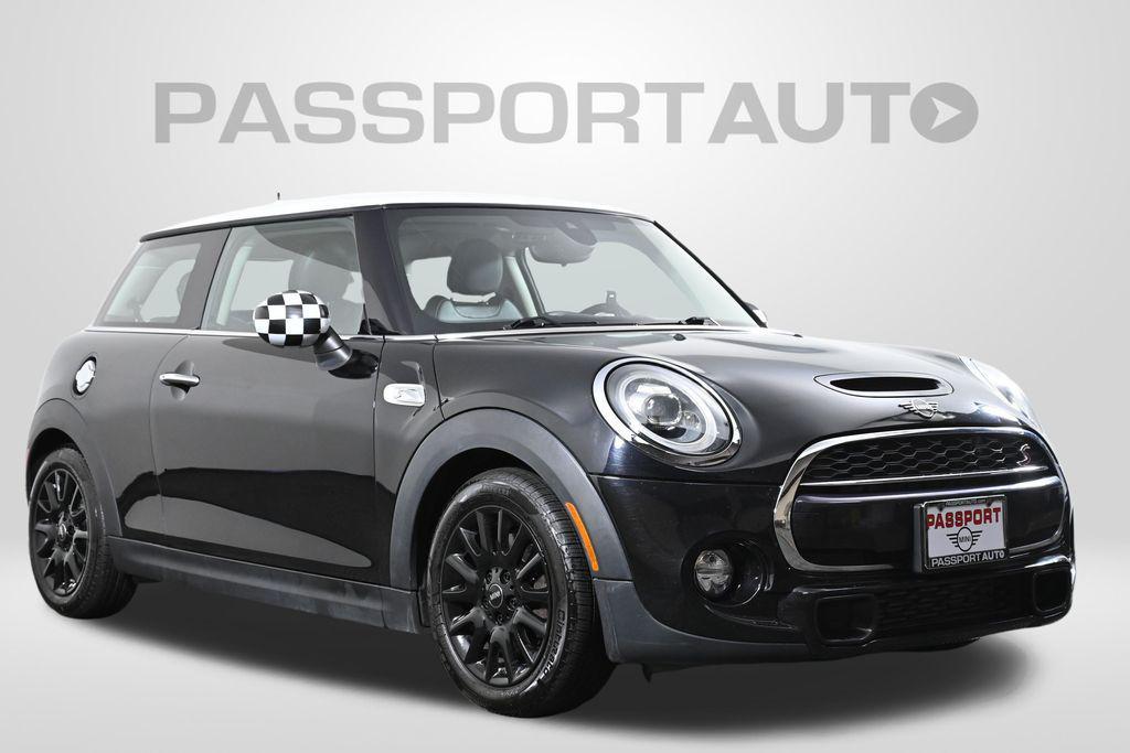 used 2019 MINI Hardtop car, priced at $17,000