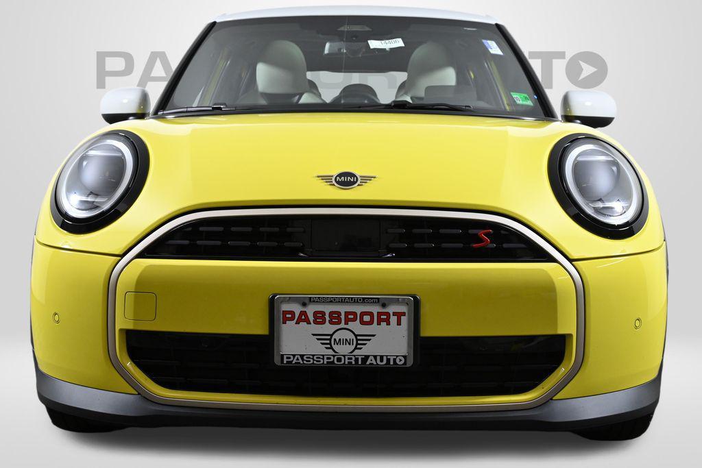 used 2025 MINI Hardtop car, priced at $30,000