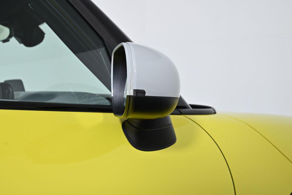 used 2025 MINI Hardtop car, priced at $30,000