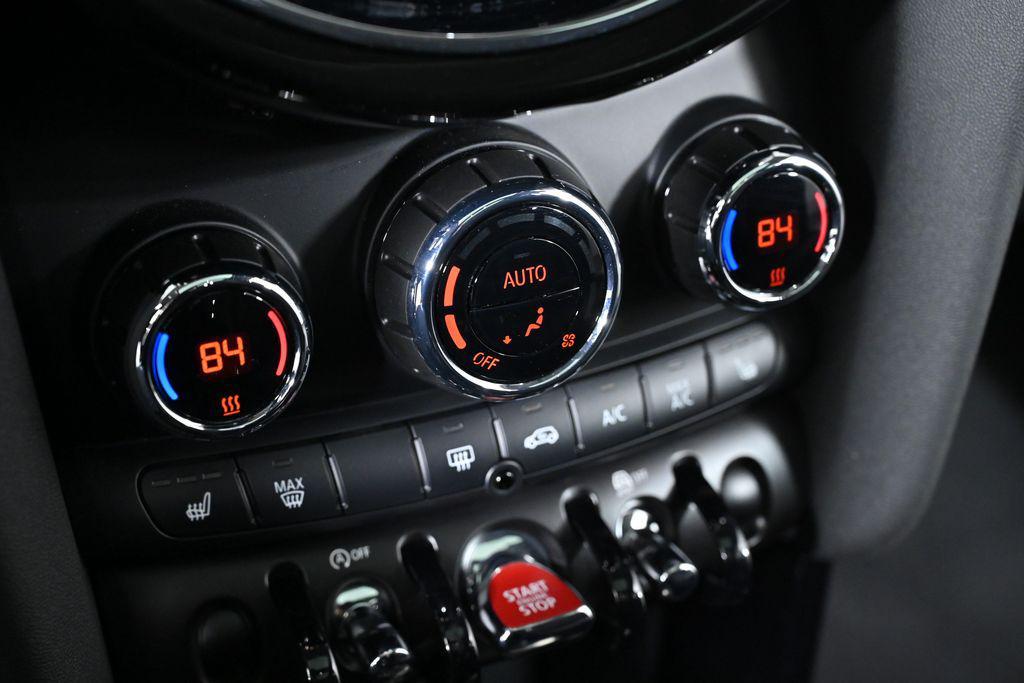 used 2023 MINI Hardtop car, priced at $25,000