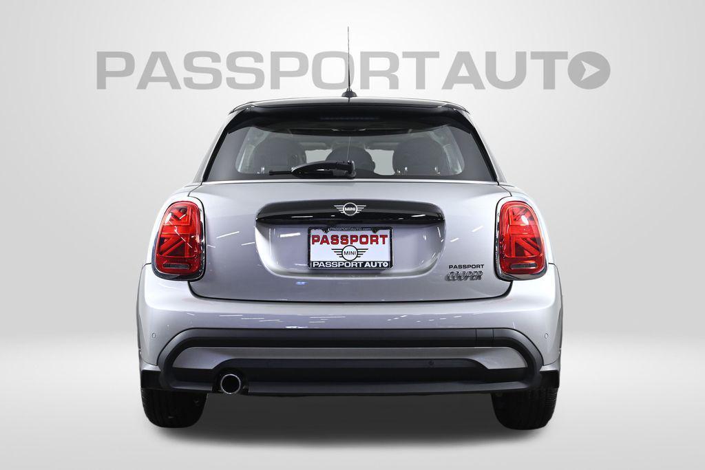 used 2023 MINI Hardtop car, priced at $25,000