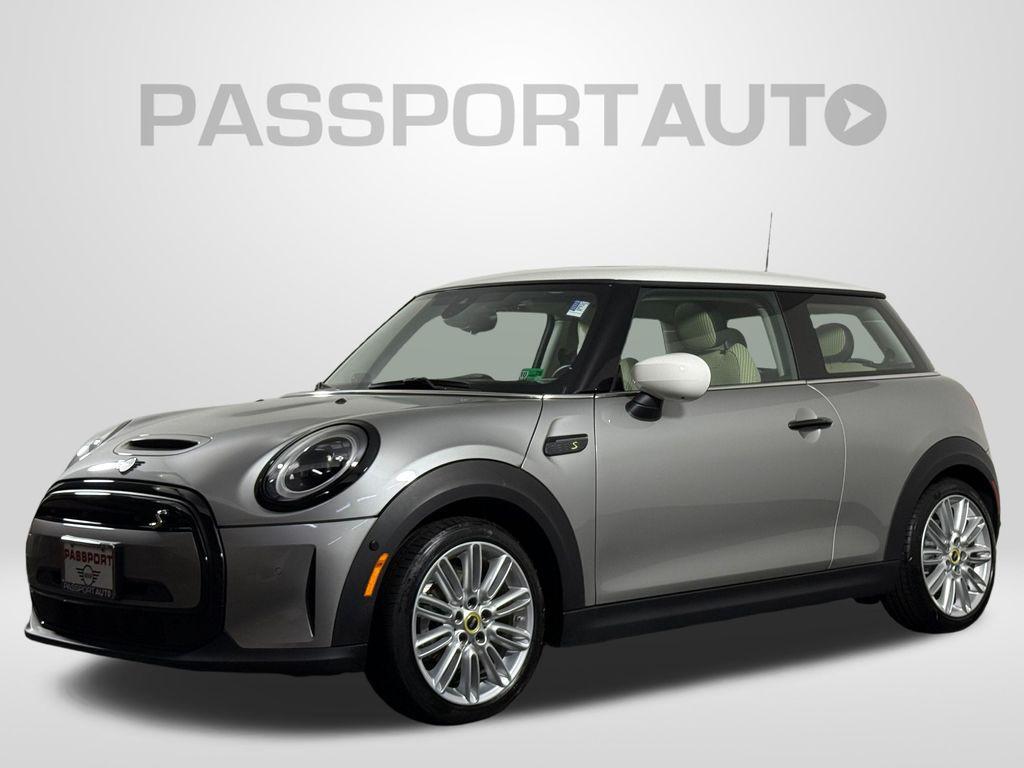 used 2024 MINI Hardtop car, priced at $26,500