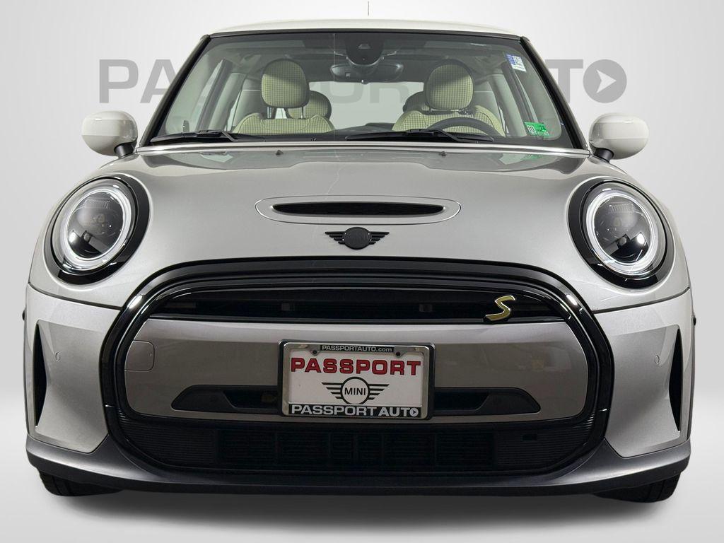 used 2024 MINI Hardtop car, priced at $26,500