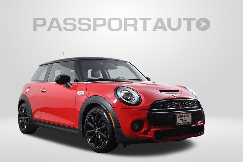 used 2021 MINI Hardtop car, priced at $20,000