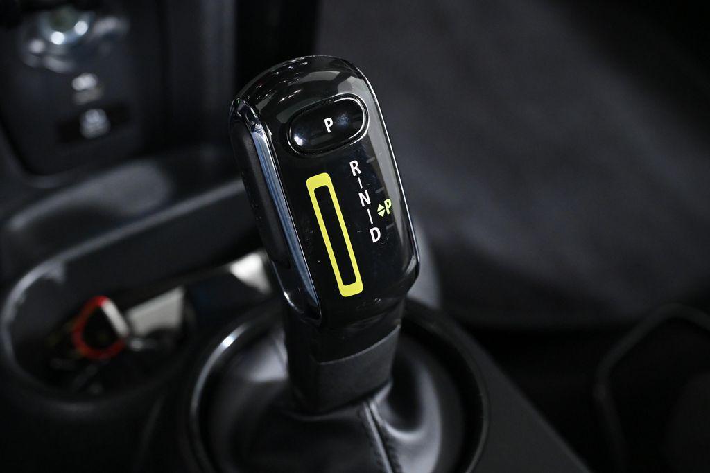 used 2024 MINI Hardtop car, priced at $26,500