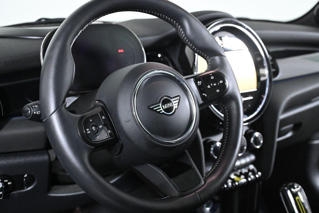 used 2024 MINI Hardtop car, priced at $26,500