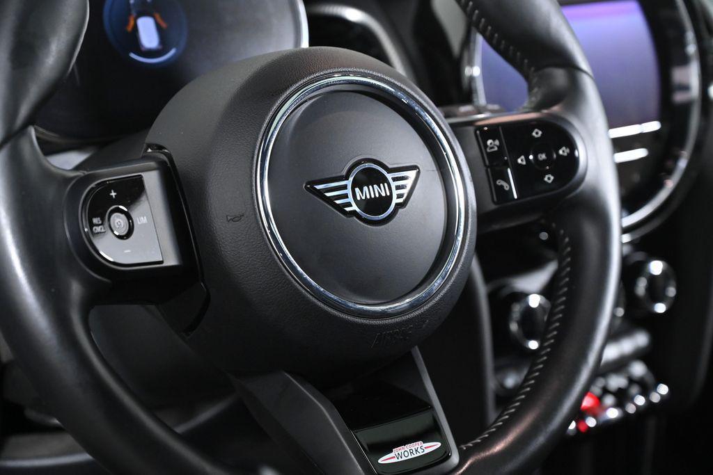 used 2022 MINI Hardtop car, priced at $28,500