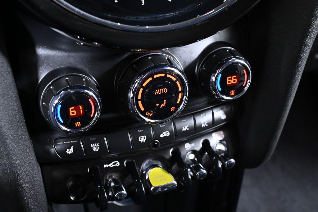 used 2023 MINI Hardtop car, priced at $21,000