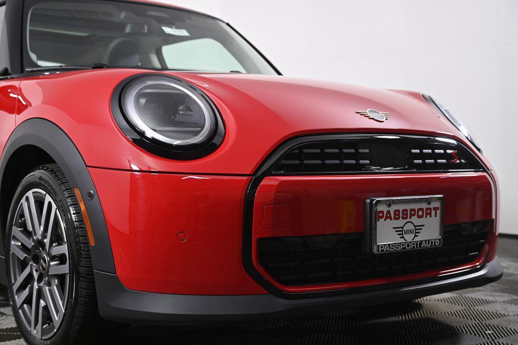 used 2025 MINI Hardtop car, priced at $27,000