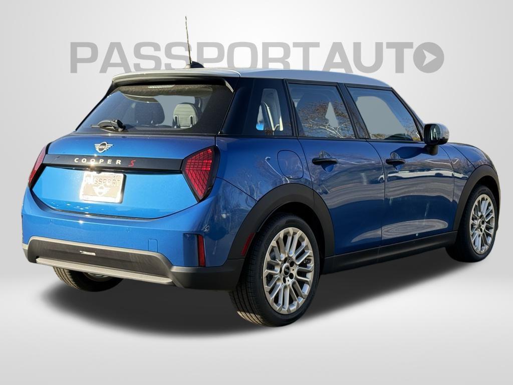 new 2026 MINI Hardtop car, priced at $39,440