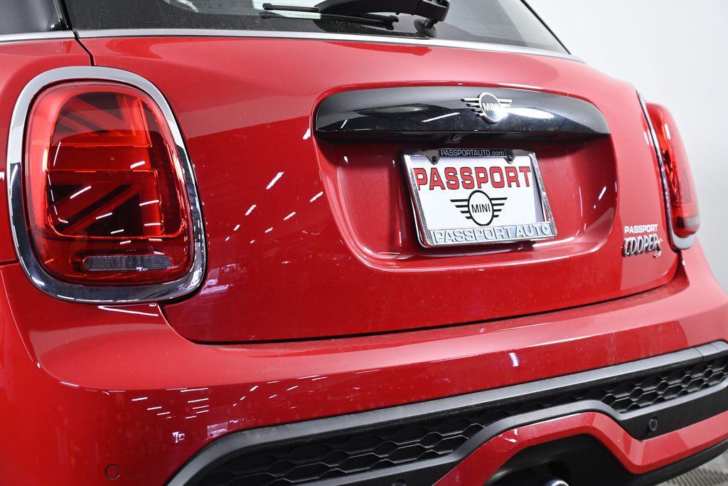 used 2024 MINI Hardtop car, priced at $29,000