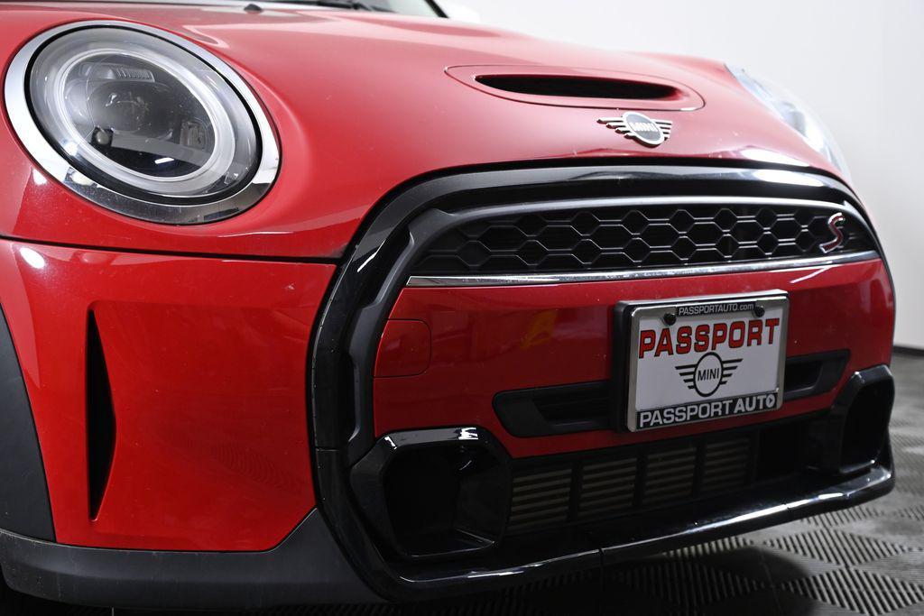 used 2024 MINI Hardtop car, priced at $29,000