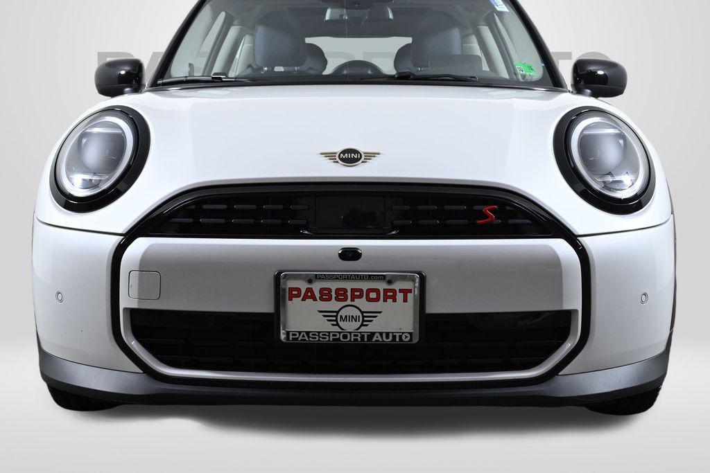 used 2025 MINI Hardtop car, priced at $31,000