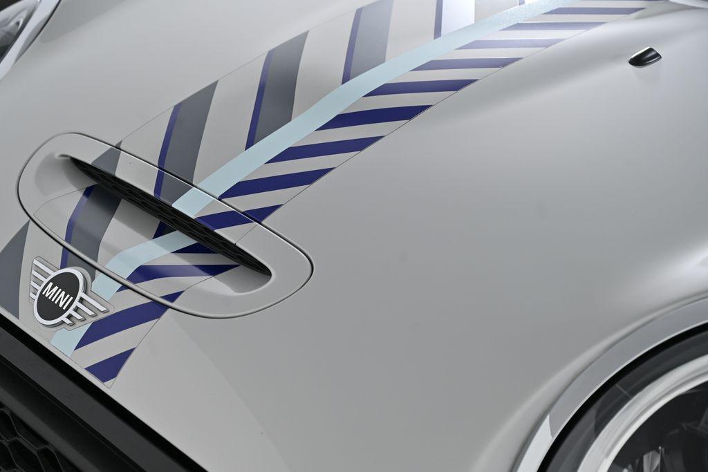 used 2022 MINI Hardtop car, priced at $24,000