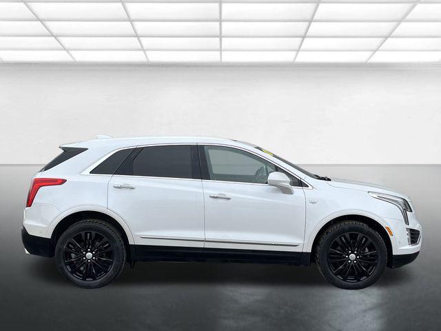 used 2017 Cadillac XT5 car, priced at $12,500
