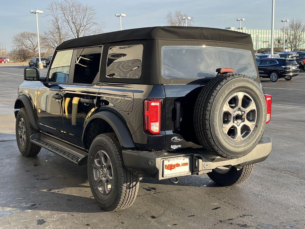new 2025 Ford Bronco car, priced at $40,243