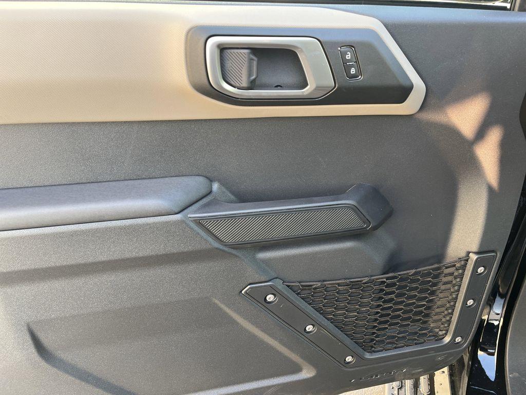 new 2025 Ford Bronco car, priced at $40,243