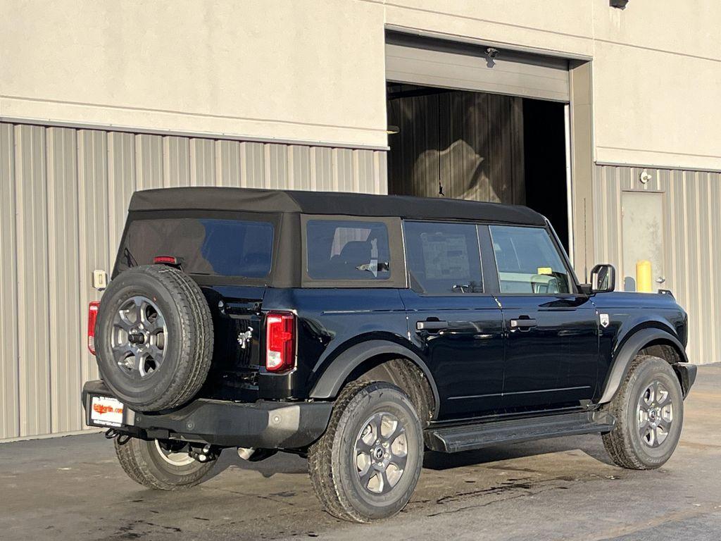 new 2025 Ford Bronco car, priced at $40,243
