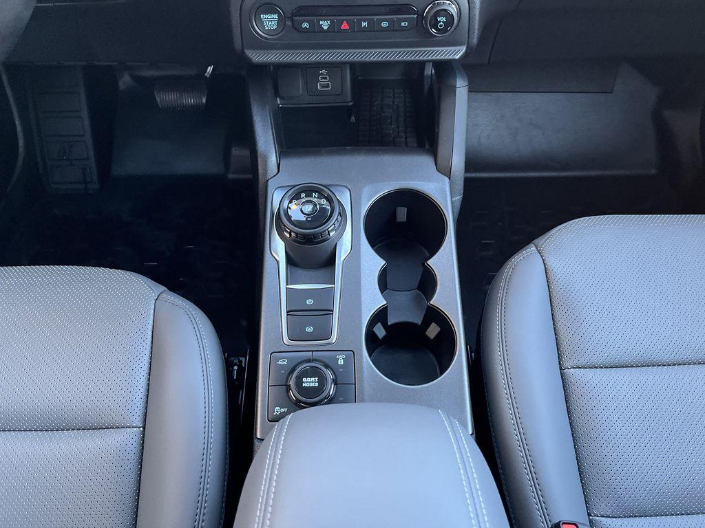 new 2025 Ford Bronco Sport car, priced at $37,923