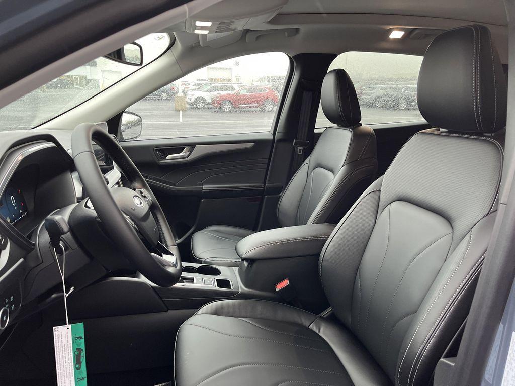 new 2026 Ford Escape PHEV car, priced at $34,307