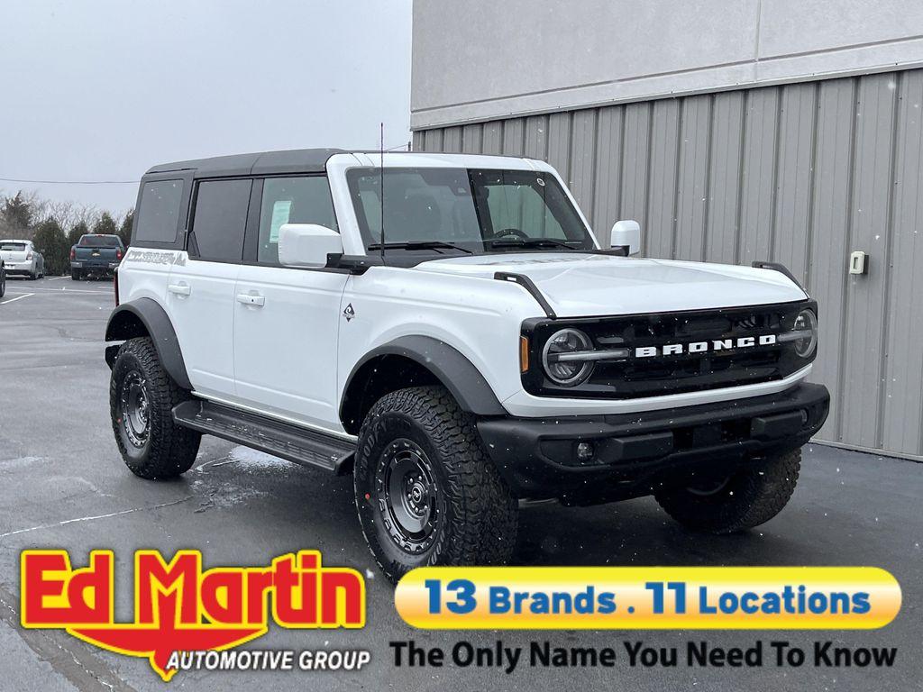 new 2025 Ford Bronco car, priced at $52,324