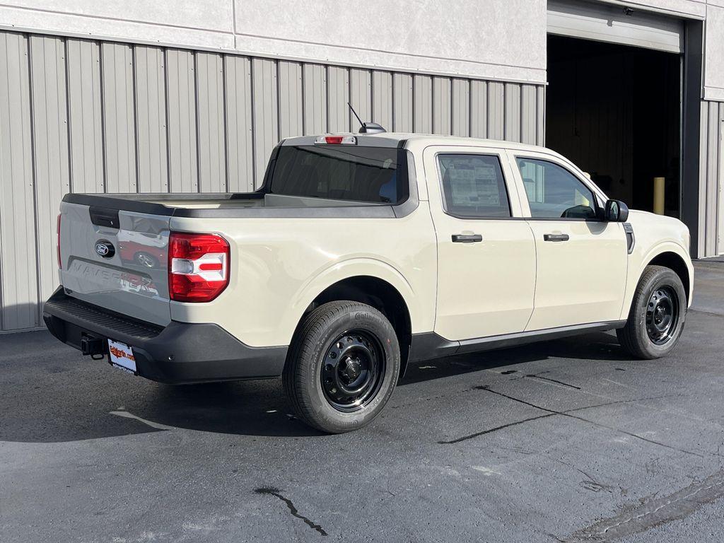 new 2025 Ford Maverick car, priced at $28,958