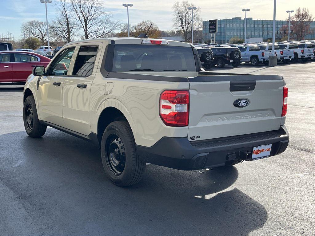 new 2025 Ford Maverick car, priced at $28,958