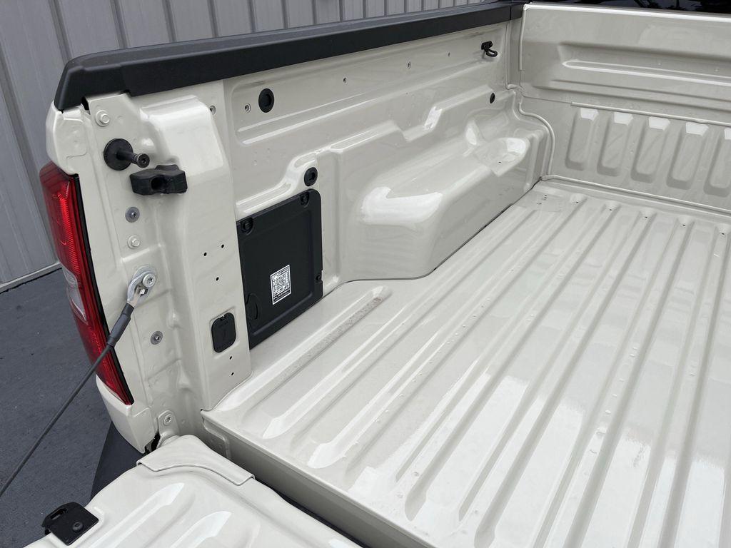 new 2025 Ford Maverick car, priced at $29,957