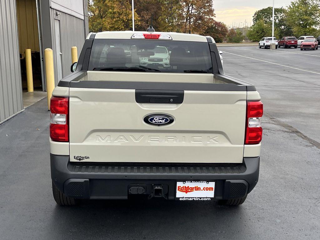 new 2025 Ford Maverick car, priced at $29,957