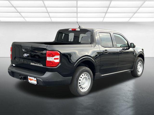 new 2025 Ford Maverick car, priced at $29,832