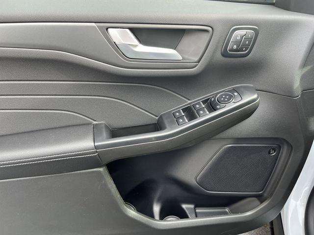 new 2026 Ford Escape car, priced at $29,116