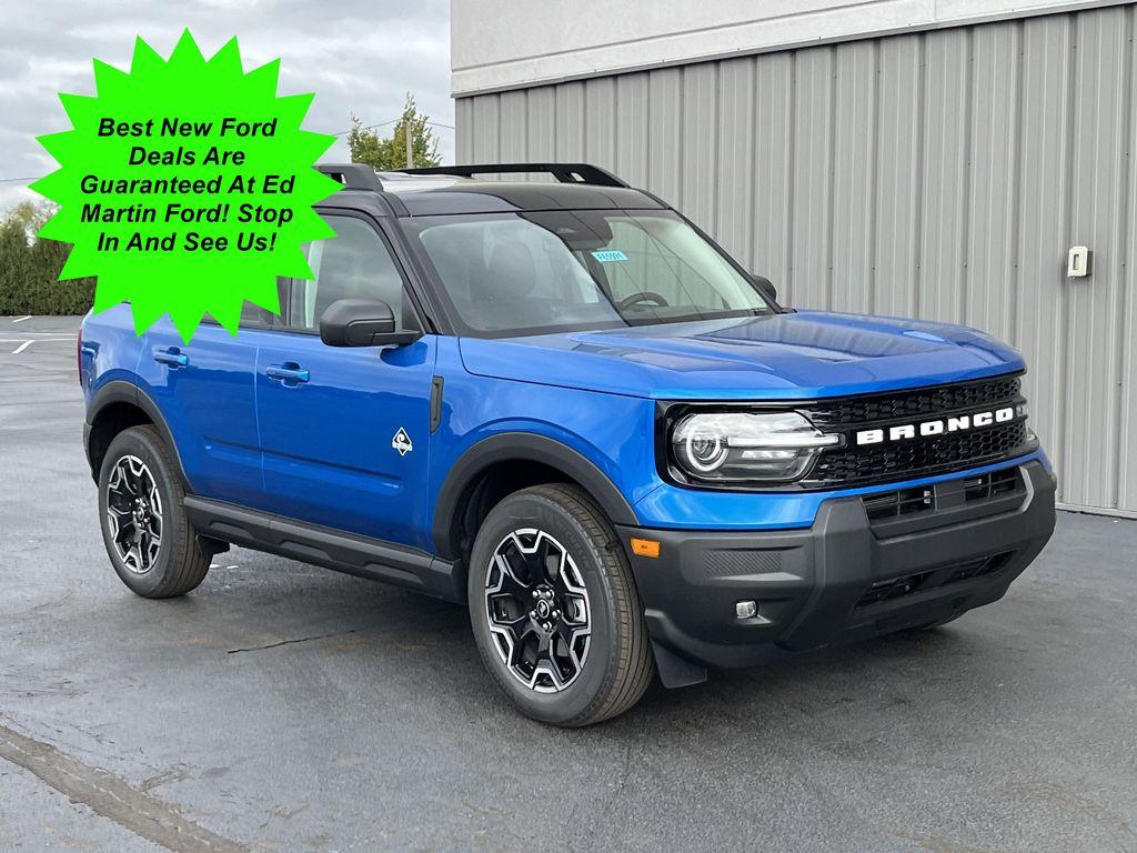 new 2025 Ford Bronco Sport car, priced at $33,552